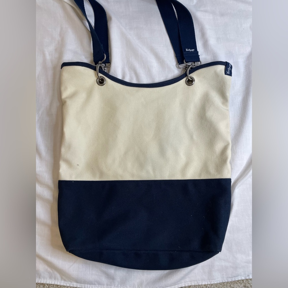 Thirty one canvas tote with additional pouch